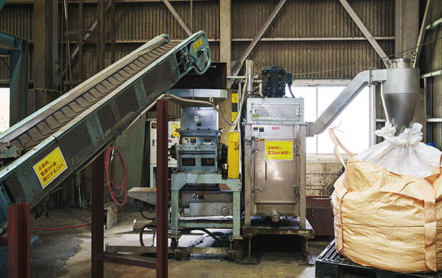 プラスチック洗浄粉砕機